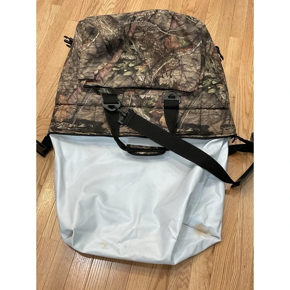 AO Coolers Canvas Insulated Bag Soft Sided 24 Can Camo Mossy Oak 26